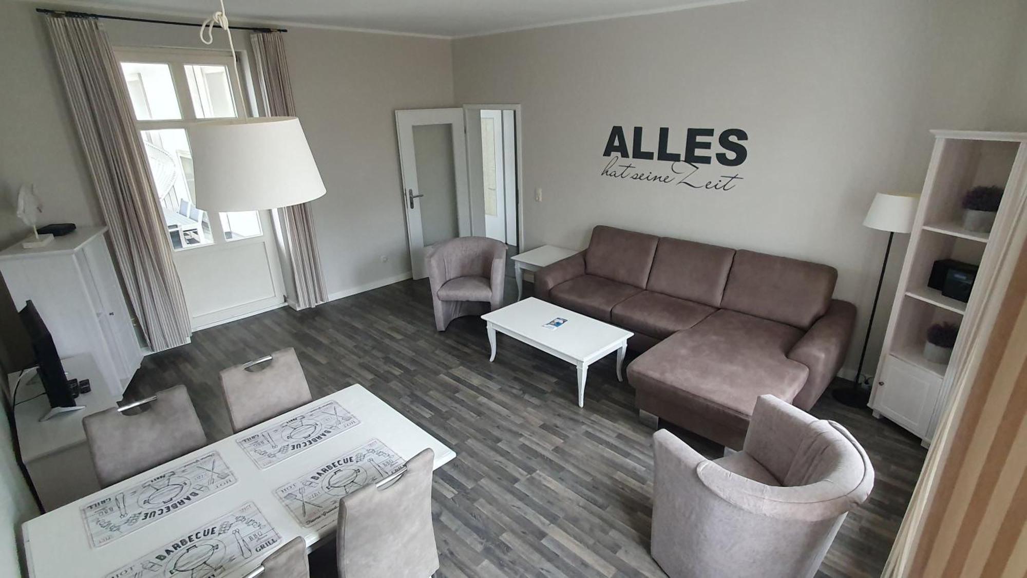 Balkon, Gratis Nutzung Vom Ahoi Erlebnisbad Und Sauna In Sellin - Residenz Strandeck Fewo01 Goehren  Exterior foto